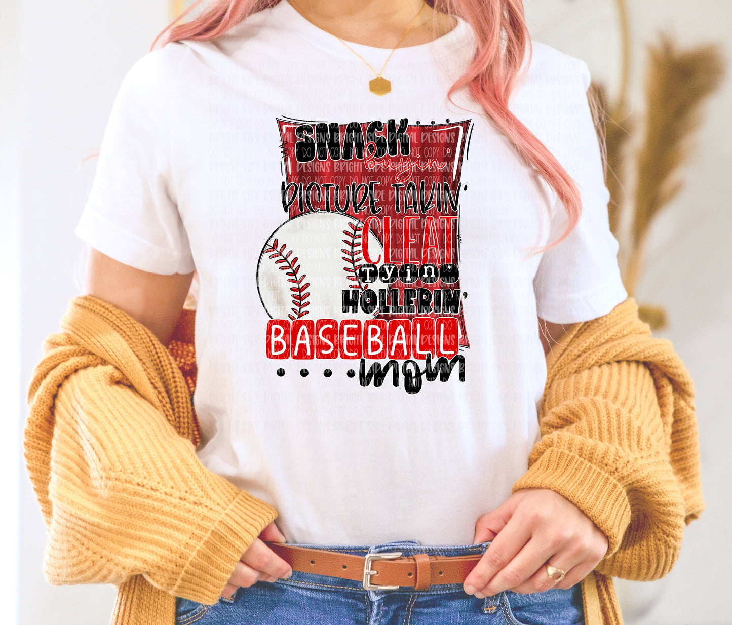 Snack buying baseball mom