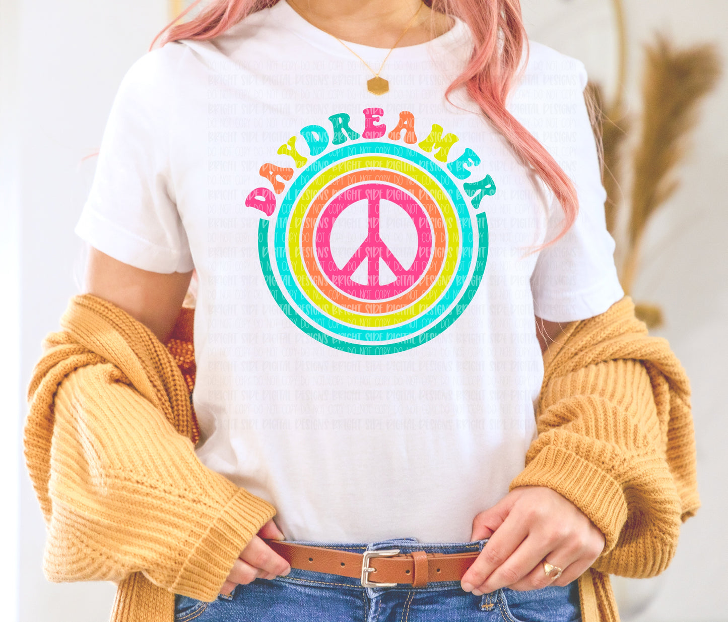 Daydreamer-retro circle