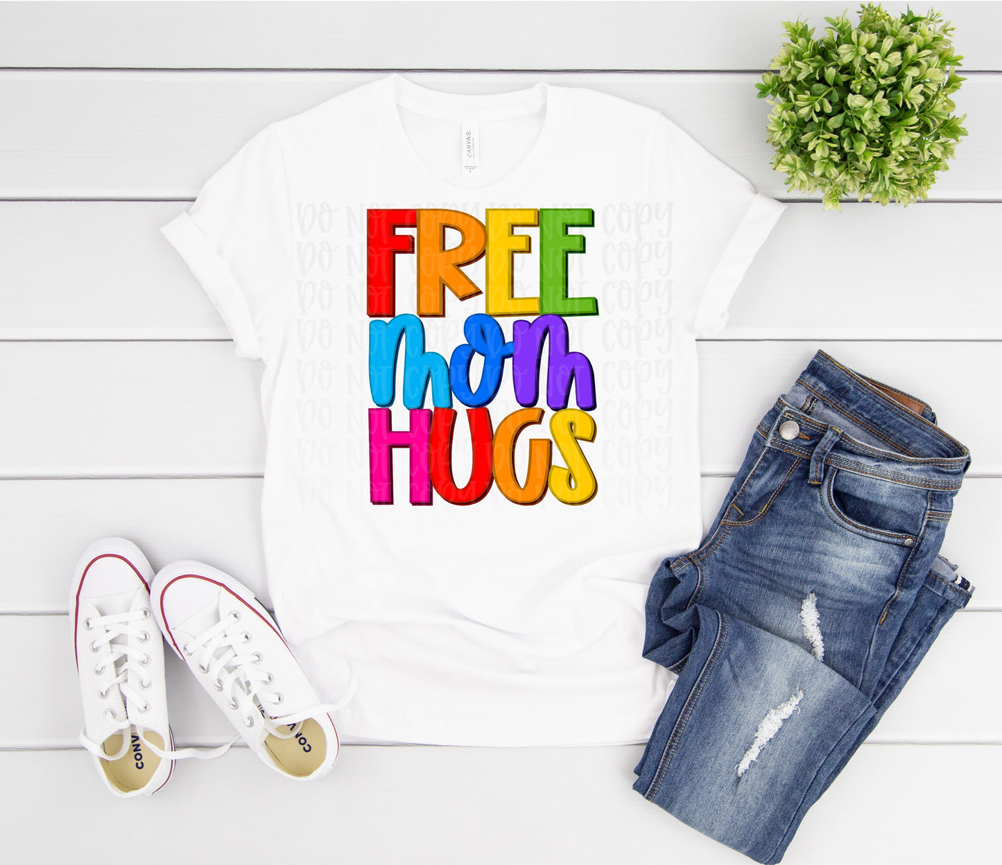 Free Mom Hugs -Rainbow